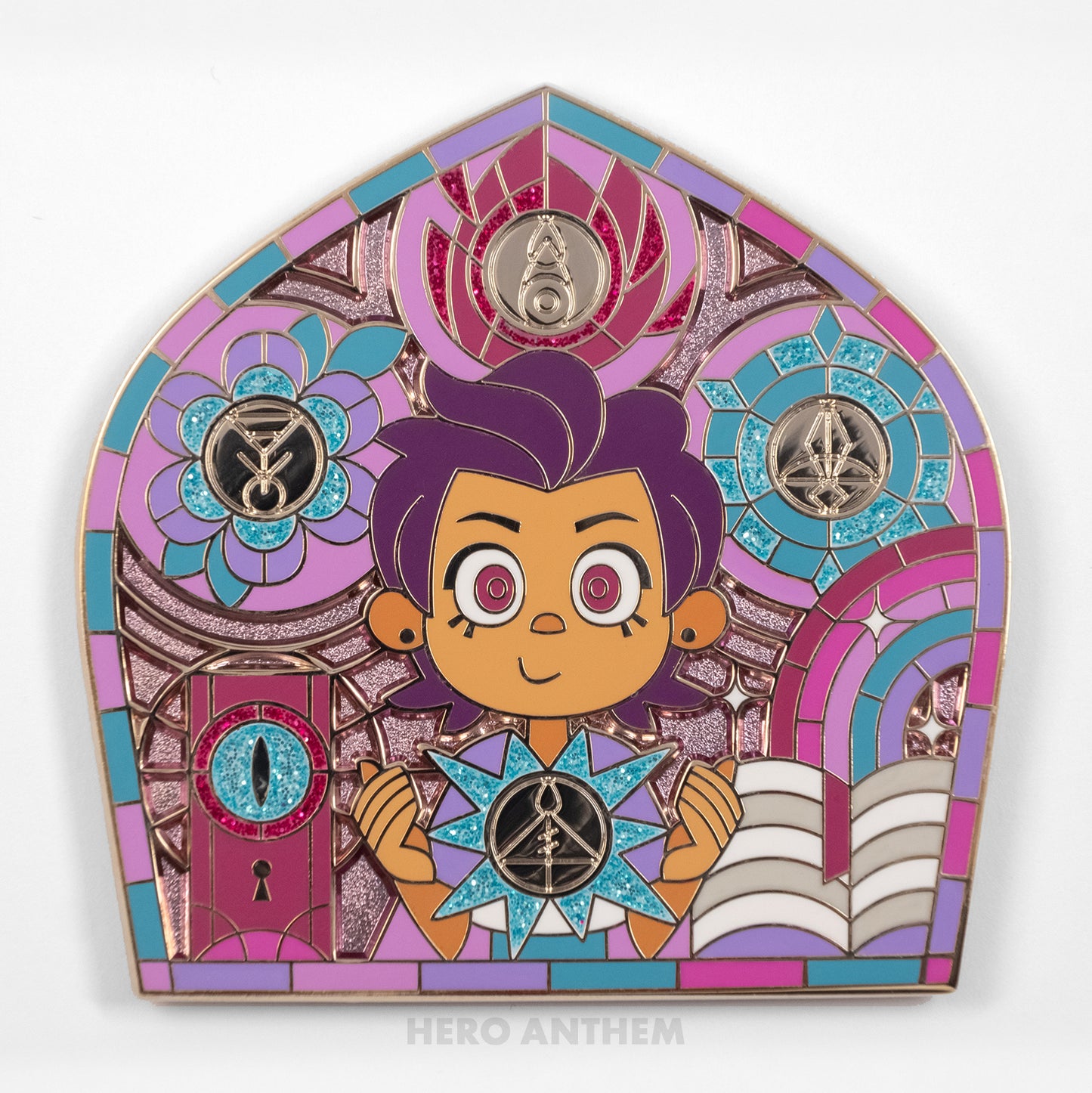 Luz Noceda Enamel Pin